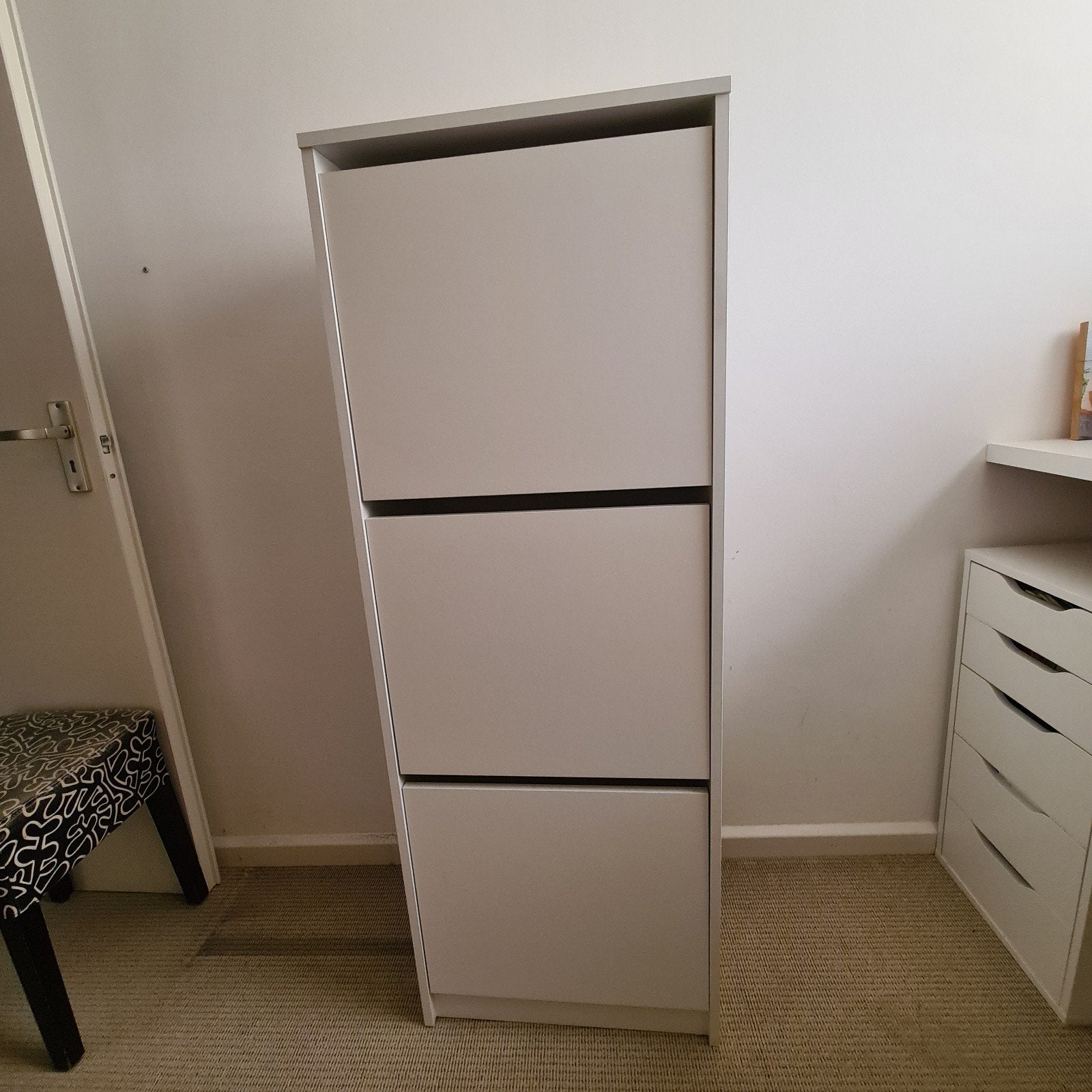 Bissa Ikea schoenenkast 3 vakken wit met achterwand, Ophalen, Gebruikt