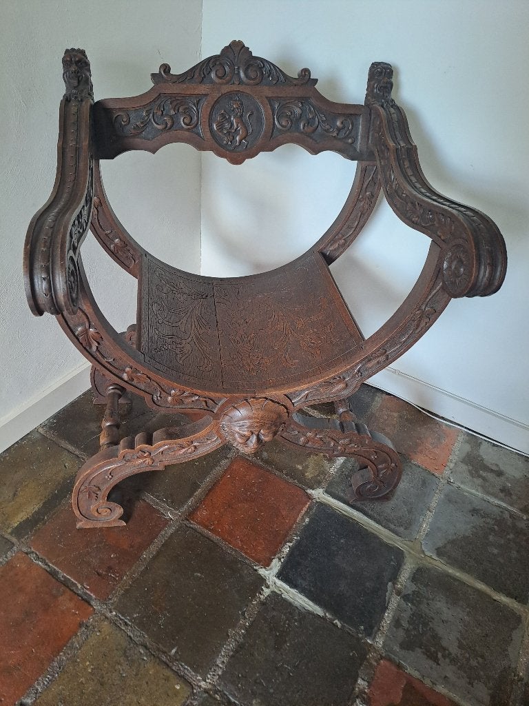 Antieke dagobert stoel, Ophalen