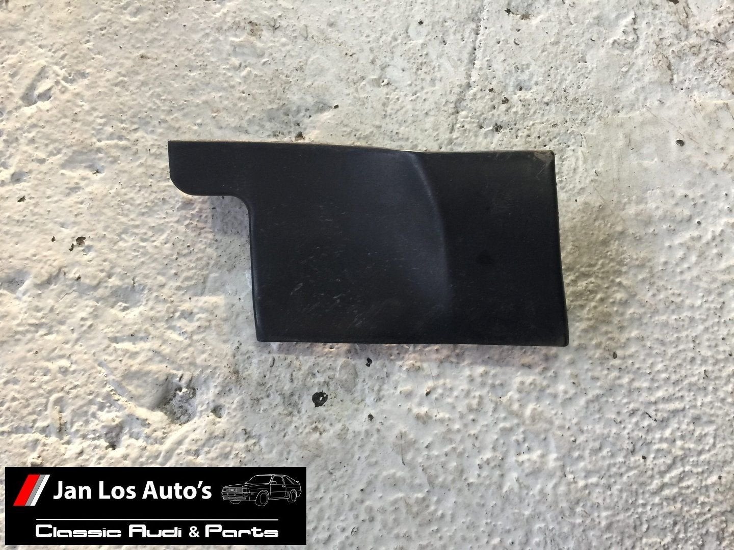 Spatbord lijst links Audi 80 B4 ('91-'95) 895853989, Gebruikt, -, -, Links