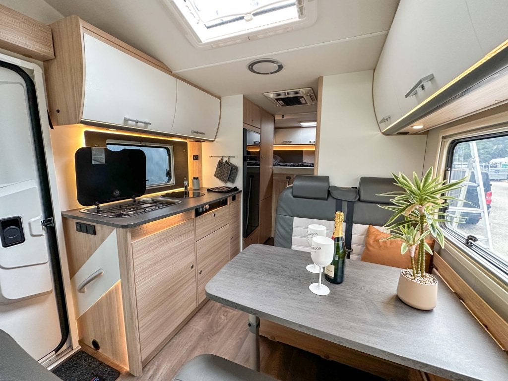 Sunlight A 70 Adventure Edition, Caravans en Kamperen, Fiat, Bedrijf, Tot en met 6, 7 tot 8 meter