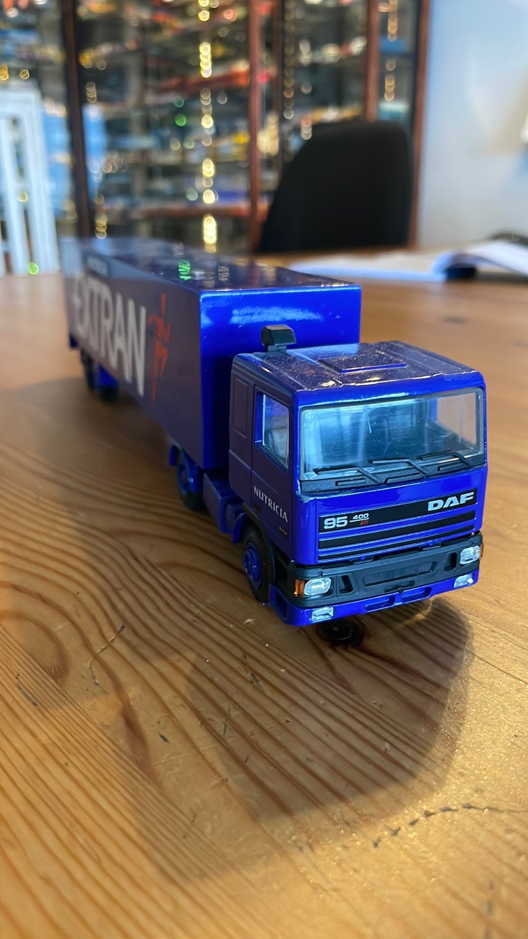 Daf 95 400 Ati truck met oplegger “Extran”, Ophalen of Verzenden, Zo goed als nieuw, Bus of Vrachtwagen, Lion Toys