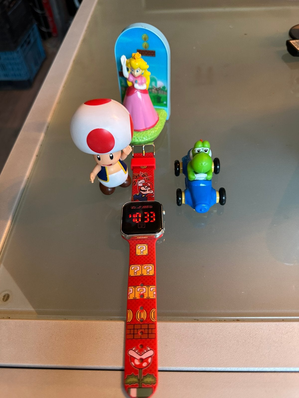 Super mario horloge en poppetjes, Ophalen of Verzenden, Zo goed als nieuw