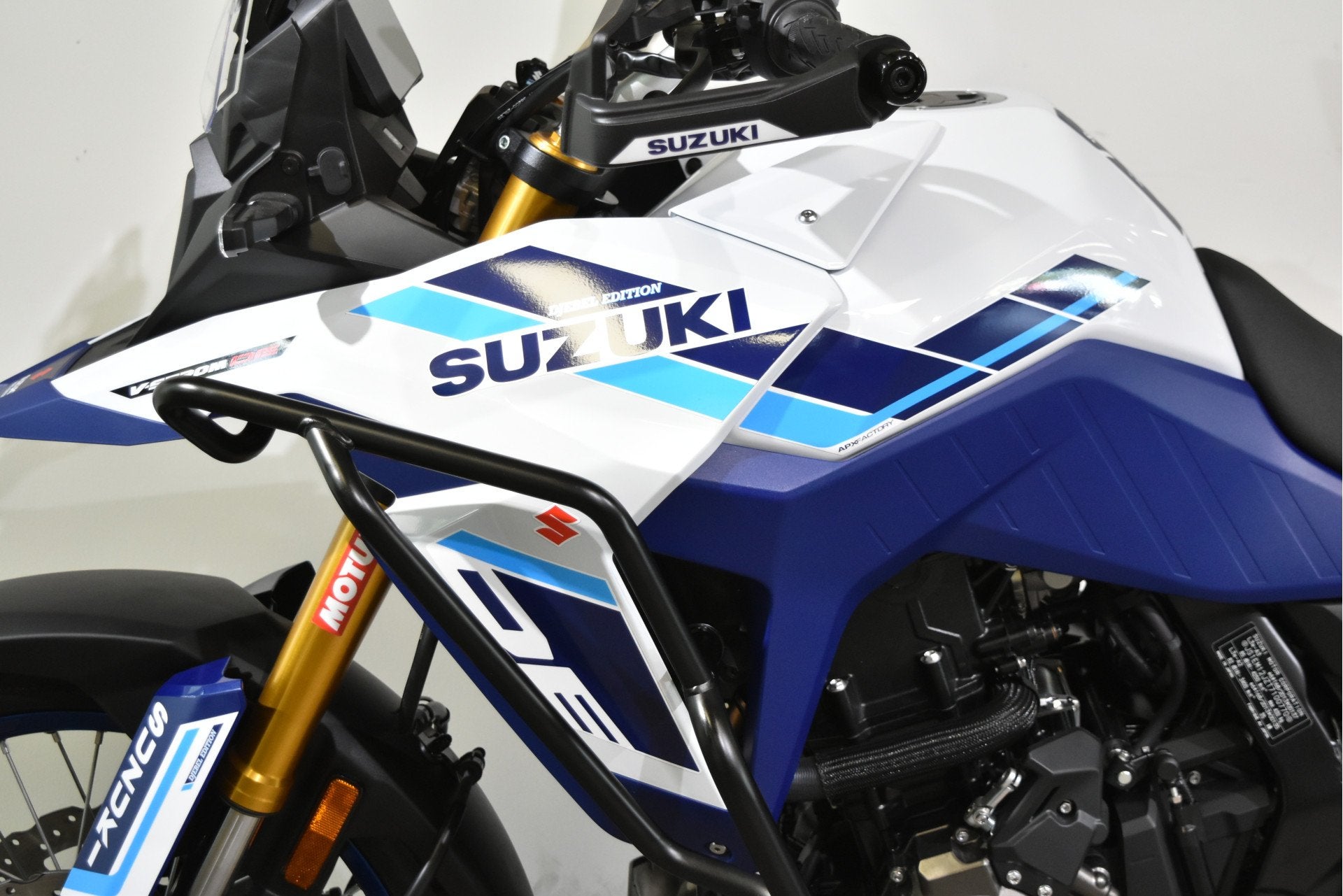 Suzuki V-STROM 800 DE (bj 2026), Motoren, Nieuw, Bedrijf, ABS, Meer dan 35 kW