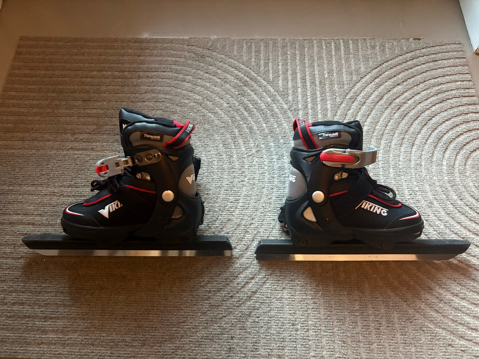 Zgan Viking verstelbare schaatsen 28-29-30-31, Sport en Fitness, Ophalen of Verzenden, Zo goed als nieuw, Combinoren, Viking