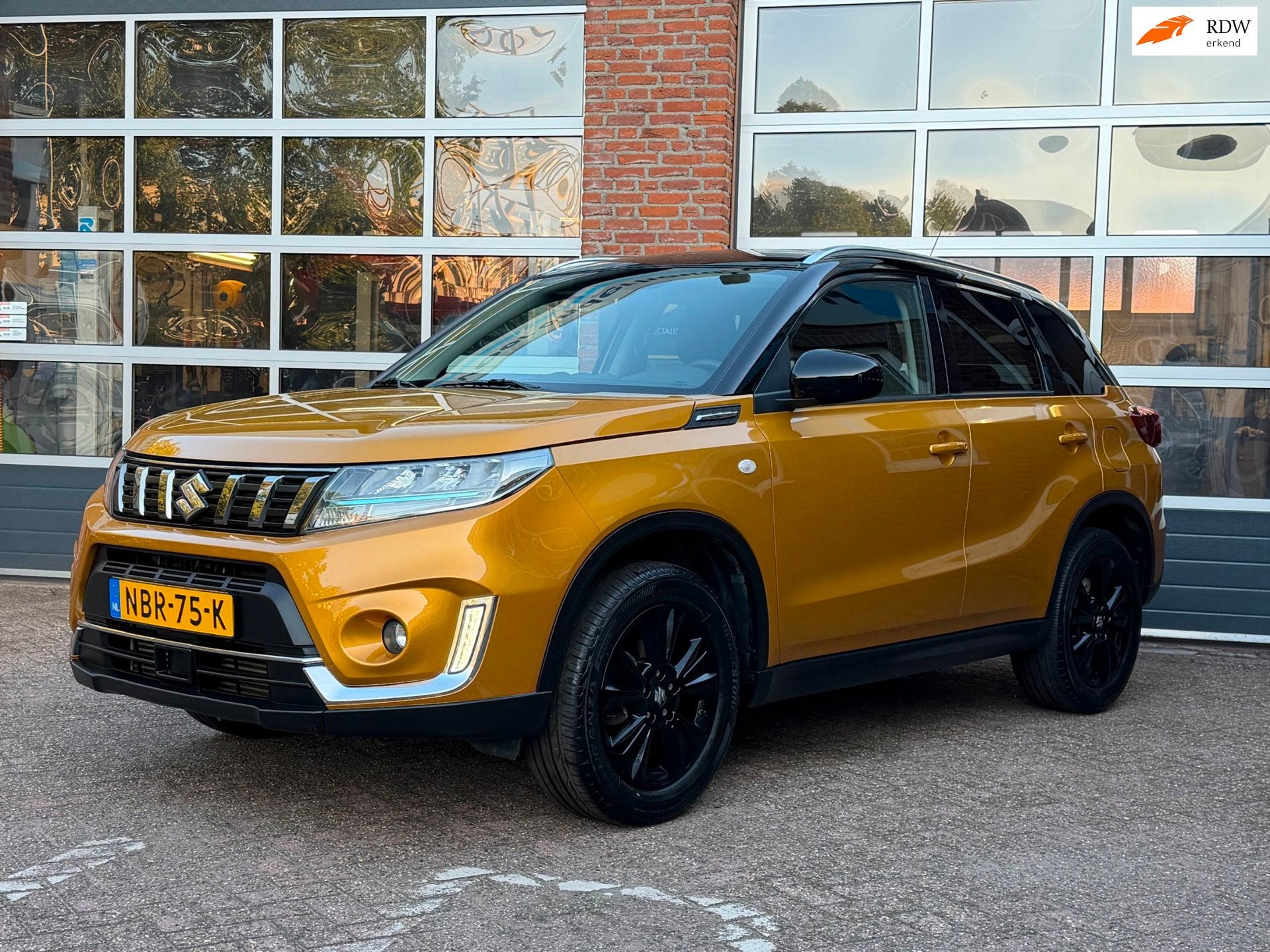 Suzuki VITARA 1.4 Boosterjet Select Smart Hybrid, Navi, Crui, Auto's, Dealer onderhouden, Gebruikt, 4 cilinders, 129 pk