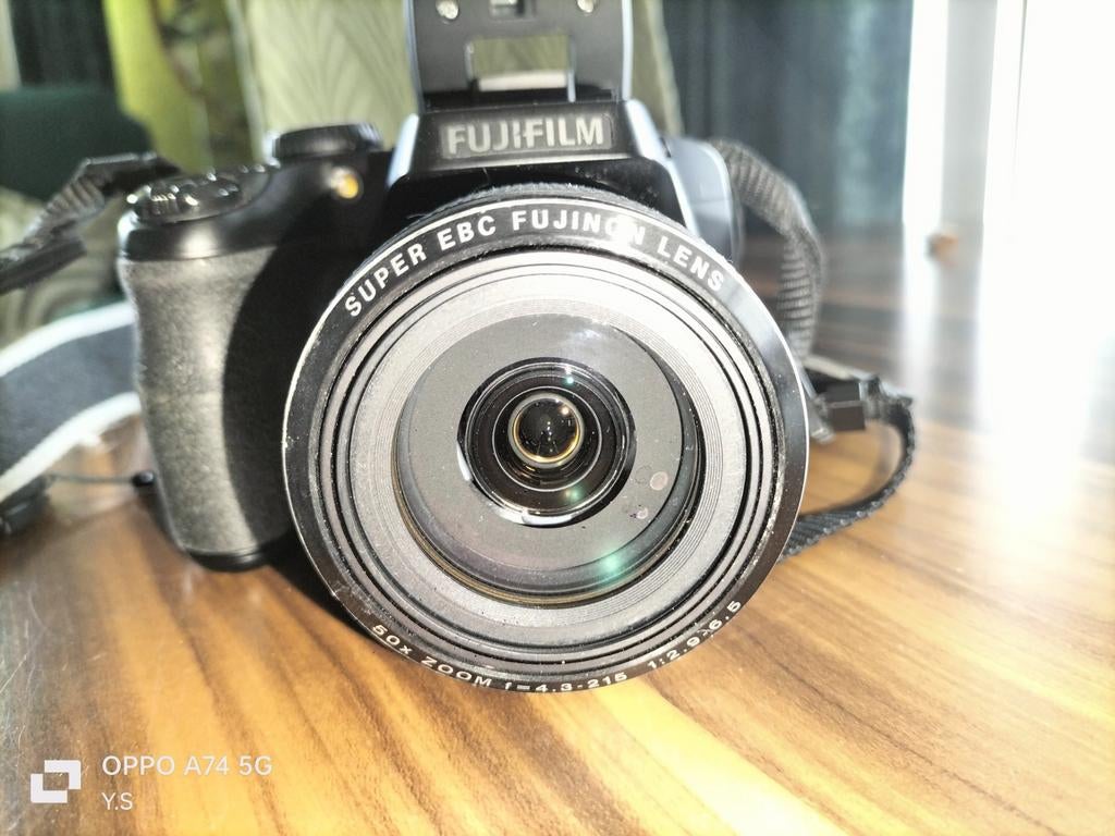 Fujifilm FinePix S9400W Bridgecamera met 50x optische zoom, Gebruikt, Compact, Ophalen of Verzenden, Fuji