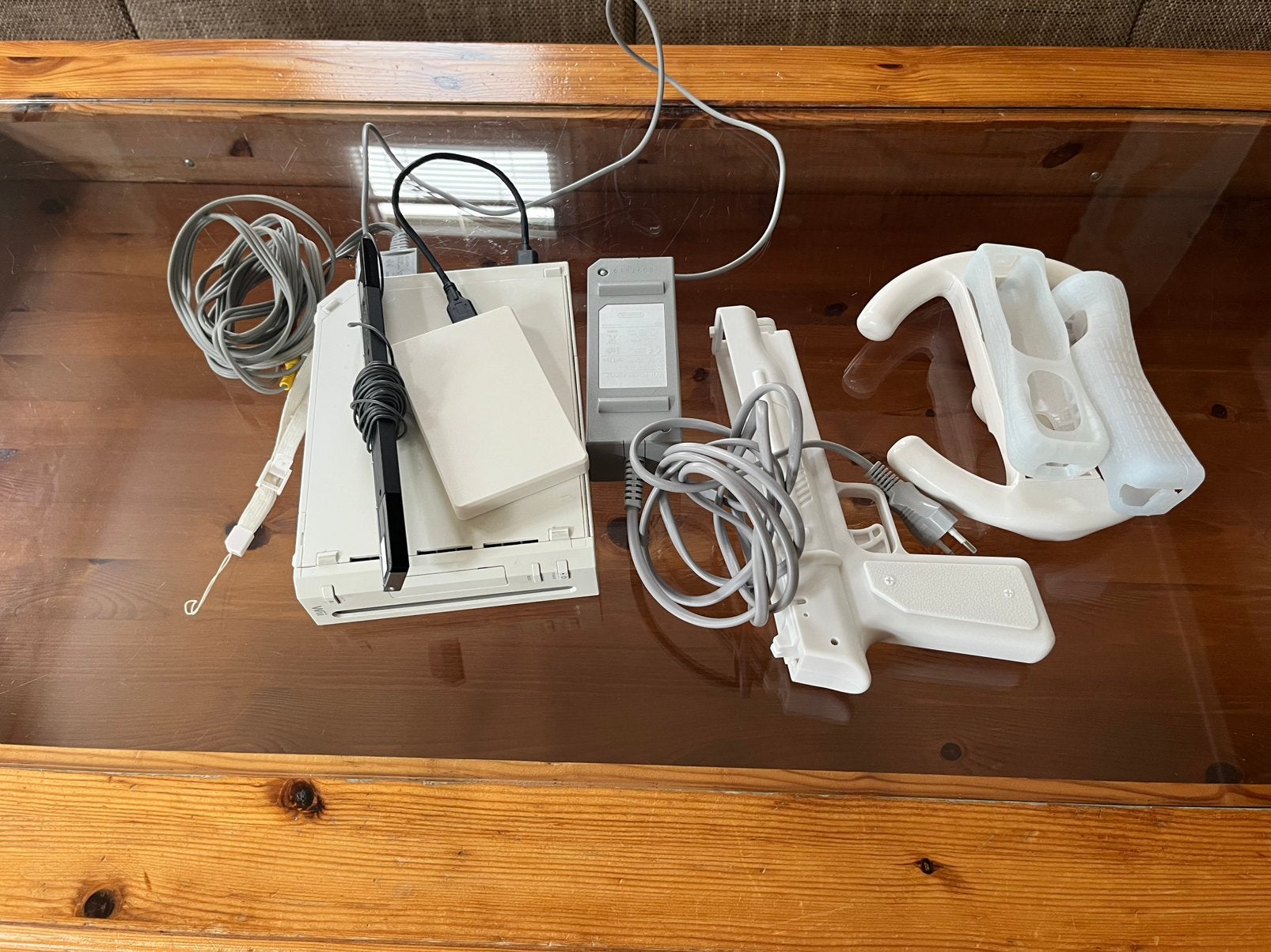 Nintendo Wii met veel spellen., Ophalen, Zo goed als nieuw, Met 2 controllers