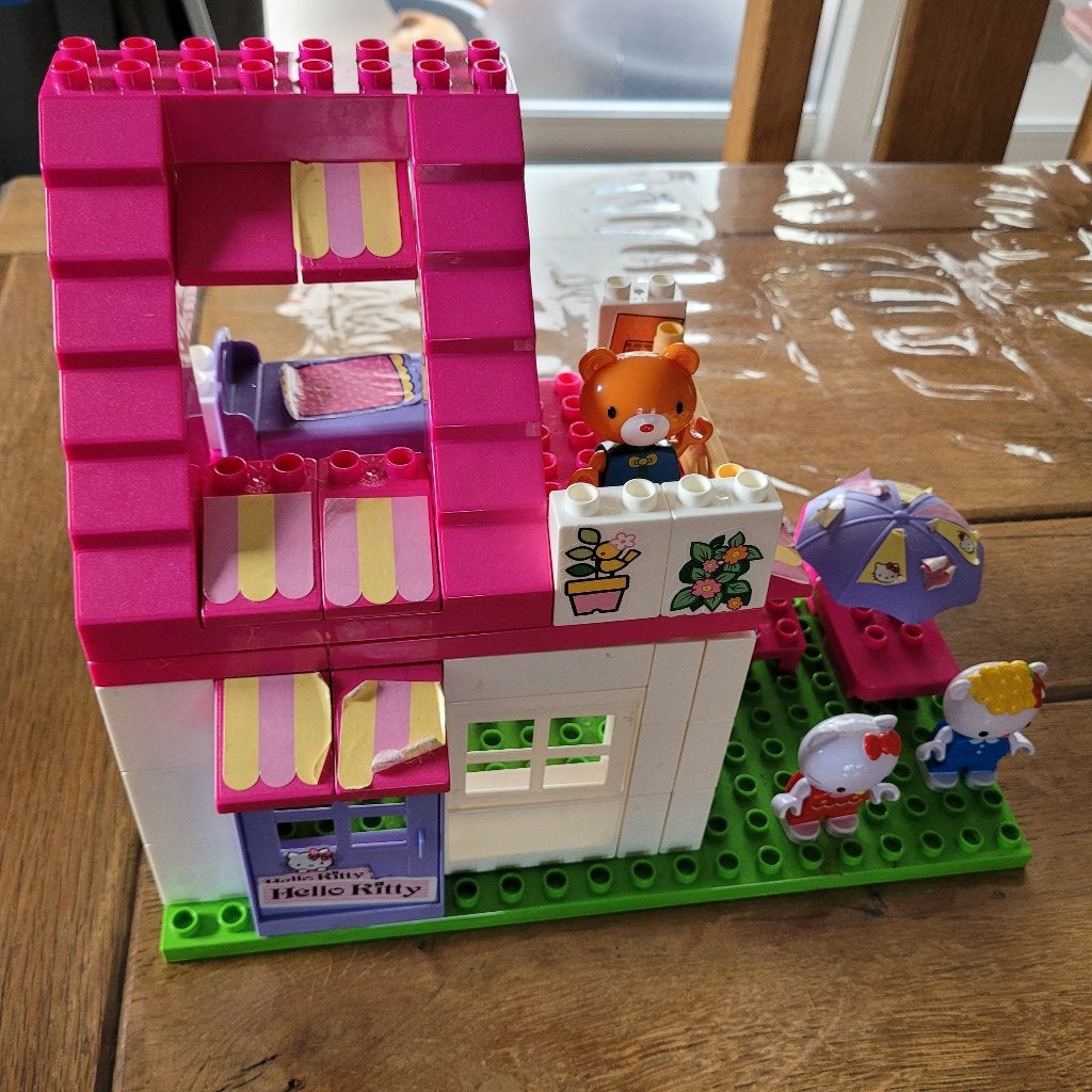 hello kitty lego, Lego Primo, Overige thema's, Ophalen of Verzenden, Zo goed als nieuw