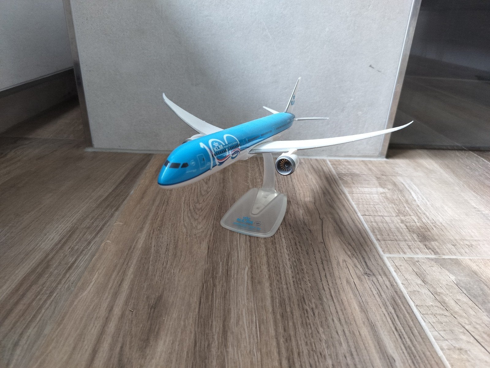 KLM model vliegtuig limited edition, Ophalen of Verzenden, Nieuw, 1:144 tot 1:200, Overige merken