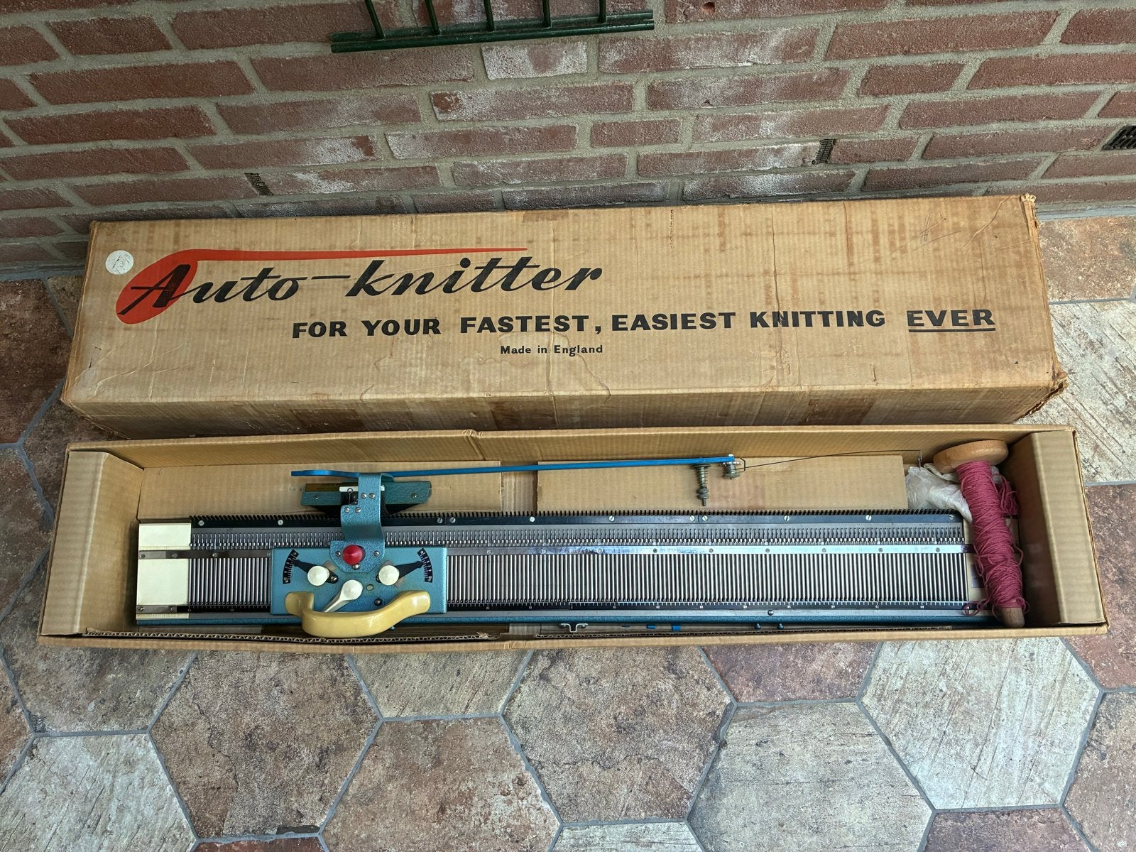 Vintage Auto-knitter breimachine met handleiding en accessoi, Hobby en Vrije tijd, Ophalen of Verzenden, Gebruikt, Naaimachine