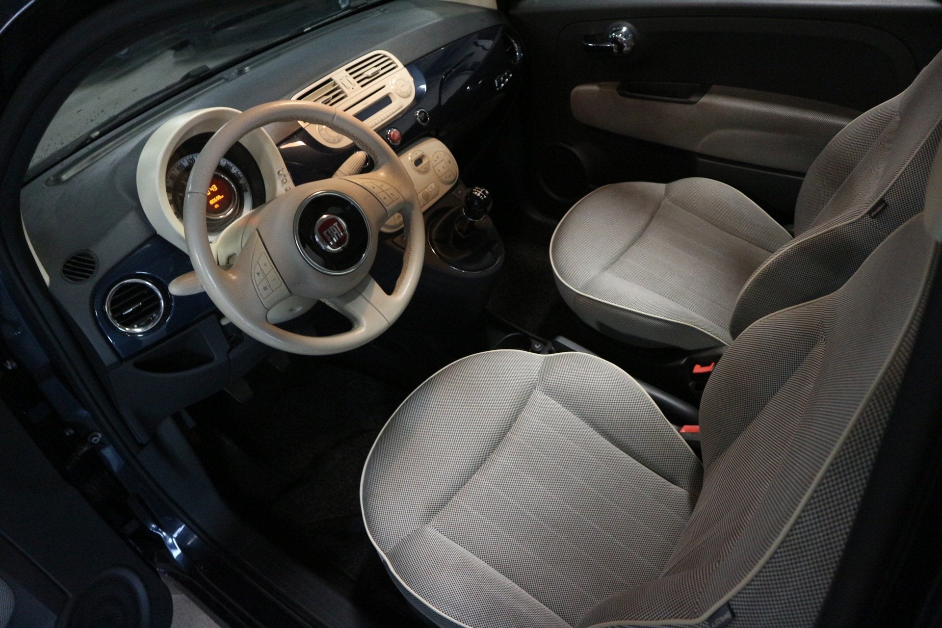 Fiat 500 1.2 Naked / PANO / CLIMA / VELG / LEUKE AUTO ALARM, Voorwielaandrijving, Euro 5, Gebruikt, 1242 cc