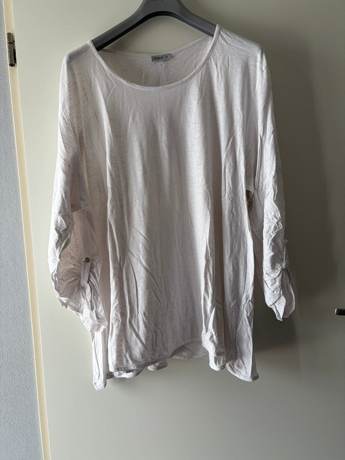 Leuk wit shirt van Janina maat 56, Kleding | Dames, Grote Maten, Ophalen of Verzenden, Gedragen, Wit, Shirt of Top