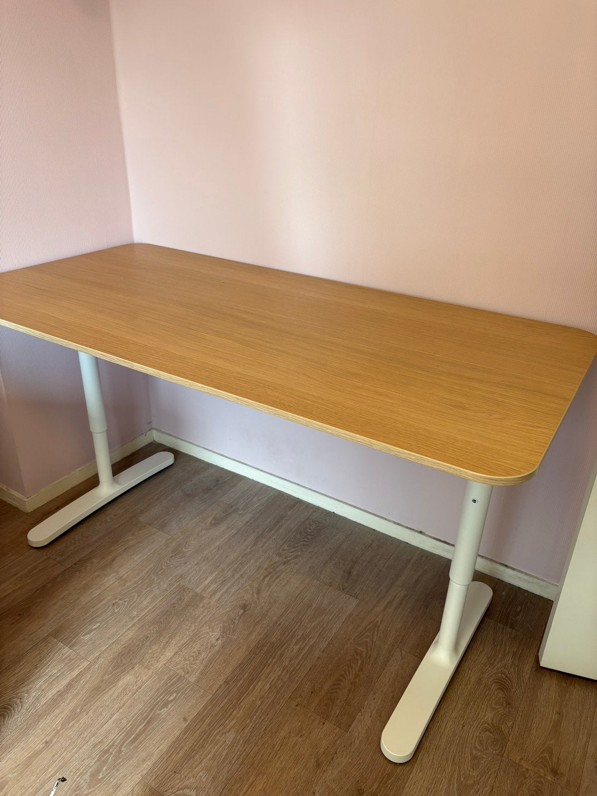 IKEA bureau - in hoogte verstelbaar, Ophalen, 160 cm, Gebruikt, Hout