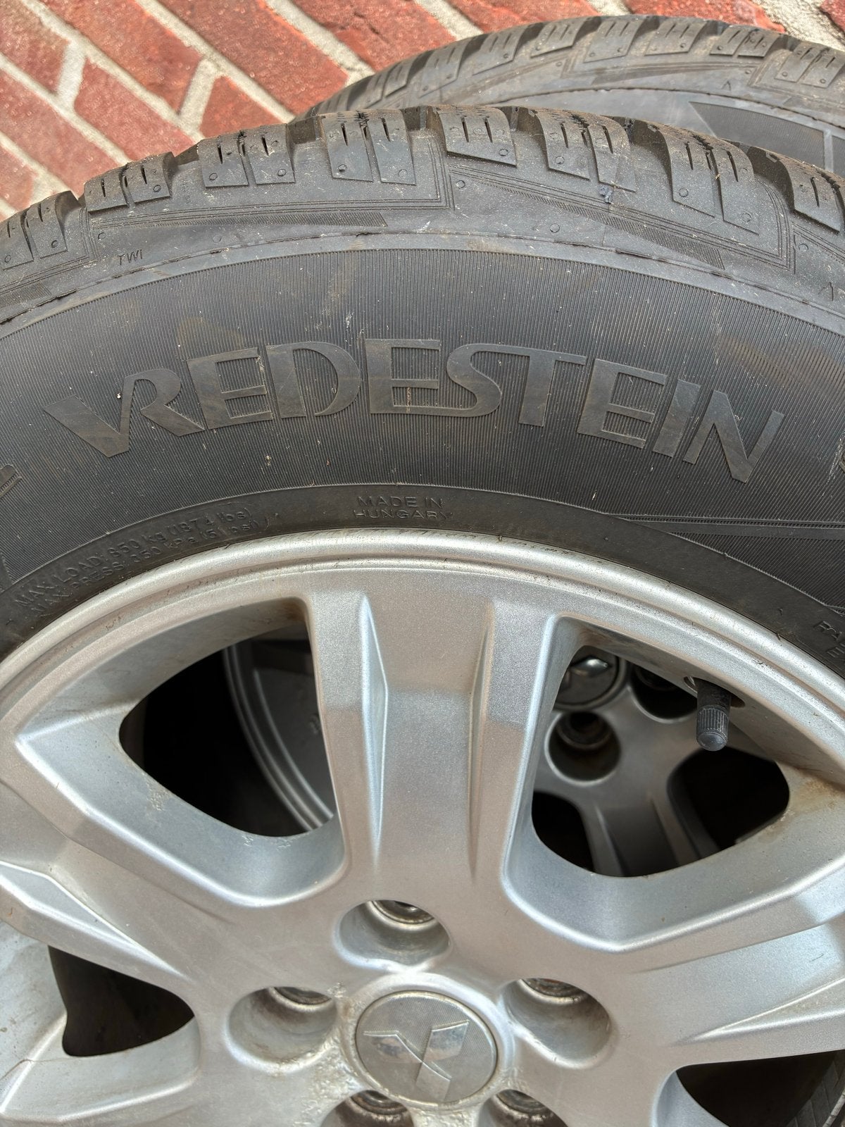 Z.g.a.n. winterbanden 215/65 R16 met velgen Mitsubishi ASX, Auto-onderdelen, Banden en Velgen, Ophalen, 16 inch, Banden en Velgen