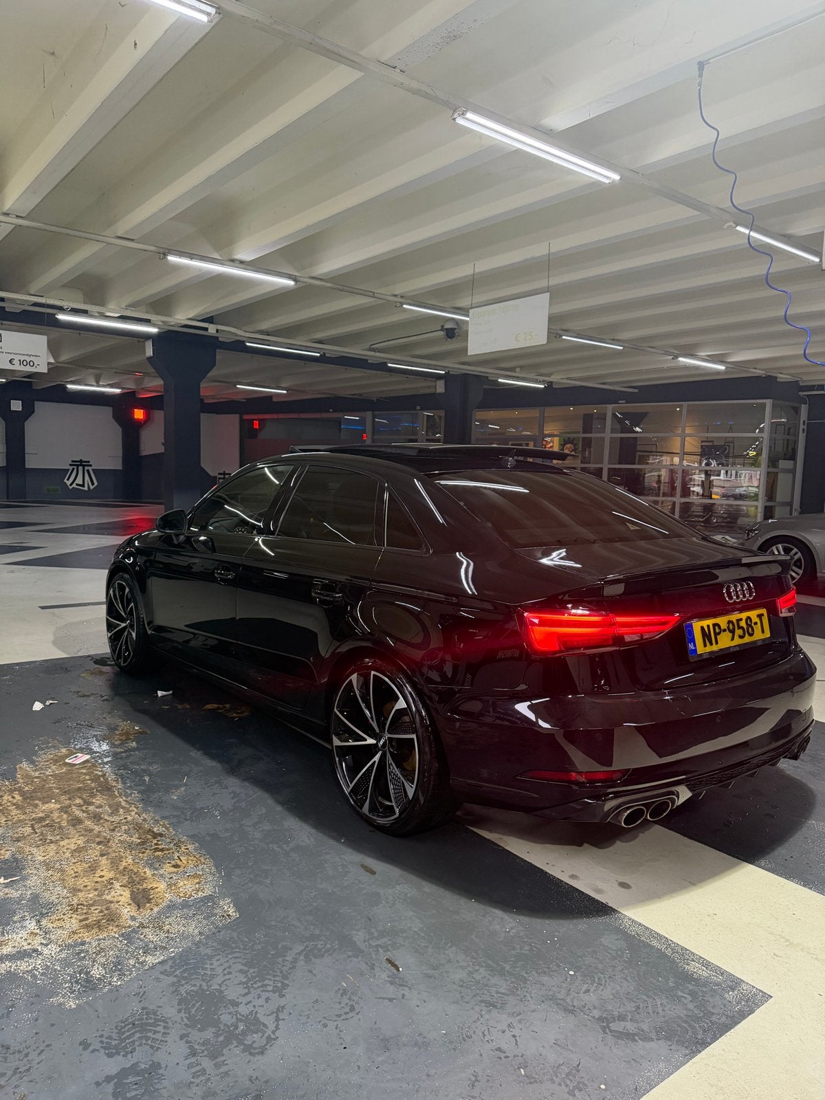 Audi A3 limousine 1.4TFSI 110KW COD Sedan S-tr 2016 Zwart, Bluetooth, Zwart, 4 cilinders, Zwart