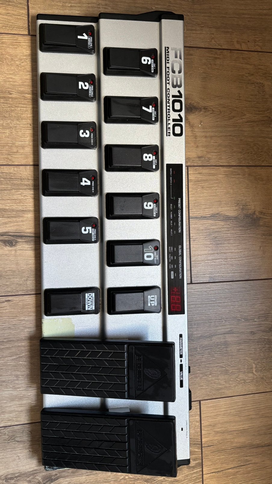Behringer FCB1010, Muziek en Instrumenten, Ophalen, Gebruikt