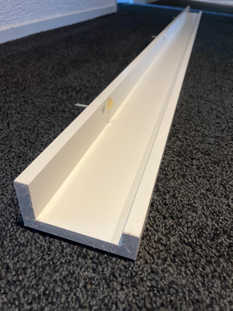 IKEA Witte wandplank / fotoplank (185 cm), Ophalen, Zo goed als nieuw