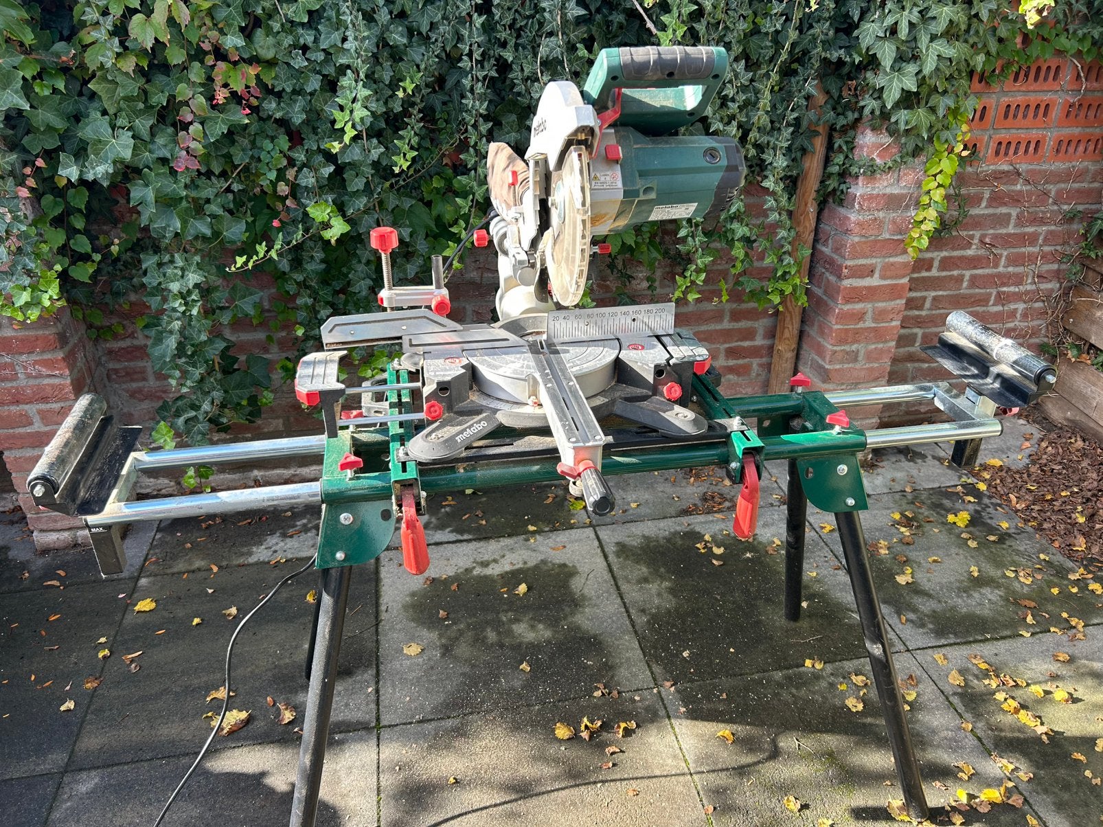 Metabo KGS 254 M afkortzaag incl onderstel, Ophalen, Gebruikt, 70 mm of meer, Afkortzaag