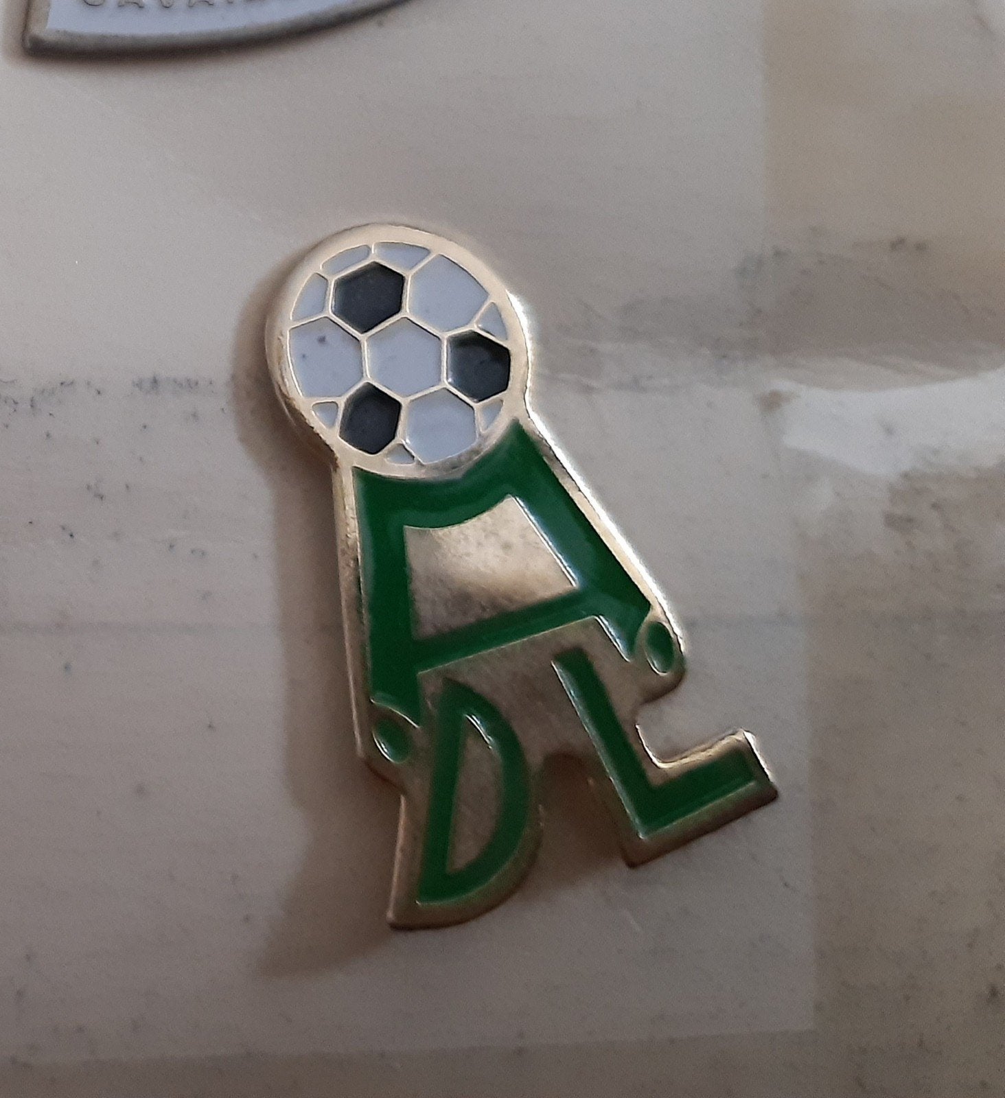 Pin ADL, Ophalen of Verzenden, Nieuw, Sport, Speldje of Pin