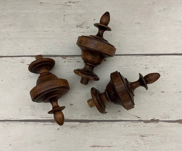Set Franse eikenhouten siertorentjes hout draaiwerk, Antiek en Kunst, Antiek | Woonaccessoires, Ophalen of Verzenden