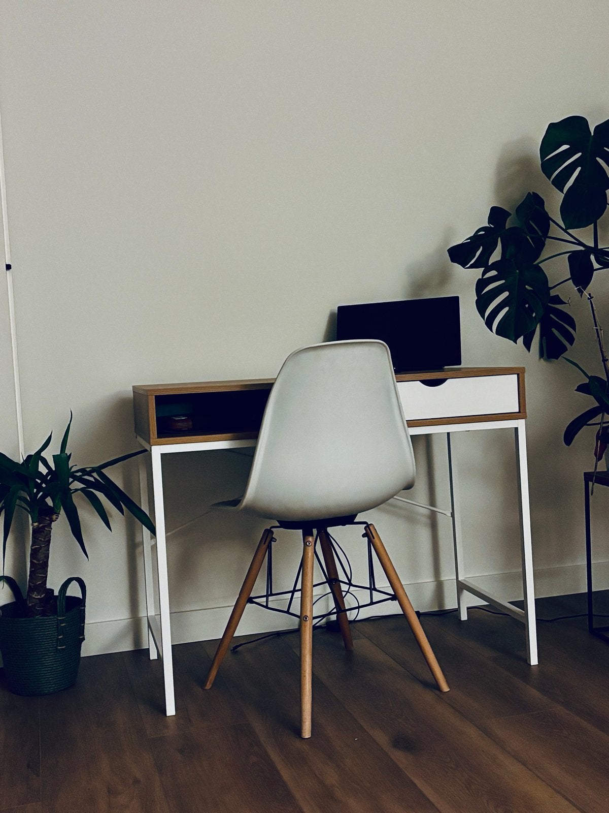 Bureau met lade en stoel - Modern en functioneel, Ophalen, Gebruikt, Bruin, Computerbureau