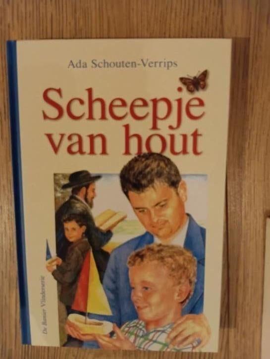 A. Schouten-Verrips - Scheepje van hout, Noord-Brabant, A. Schouten-Verrips, Ophalen of Verzenden, Zo goed als nieuw