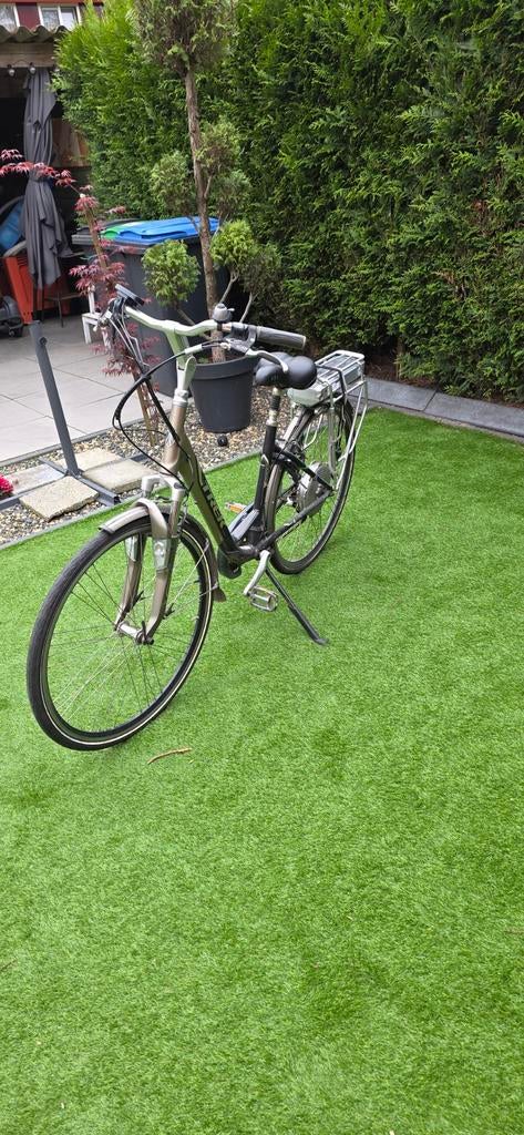 Trek navigator t500 elektriesche dames fiets, Gebruikt, 47 tot 51 cm, 50 km per accu of meer, Ophalen