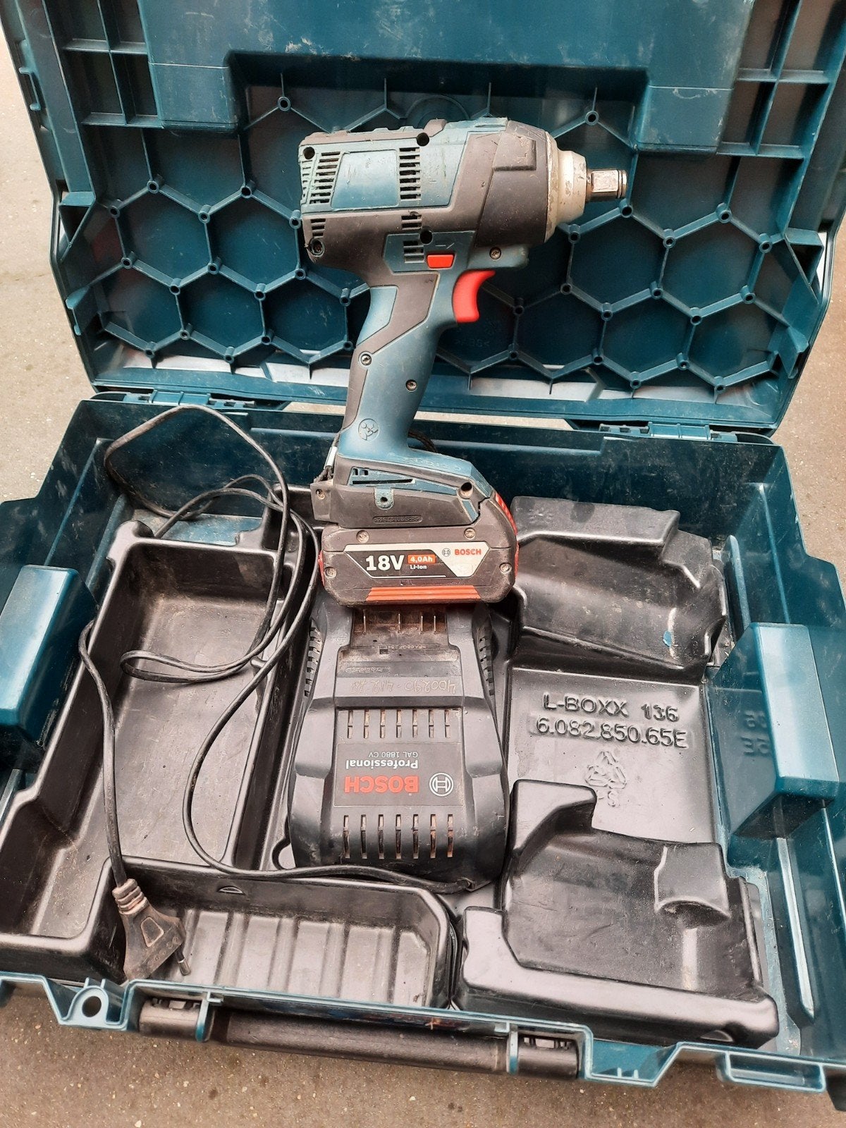 bosch proffesional gds 18 v-ec250 slagmoersleutel met accu, Ophalen, Gebruikt, Overige typen