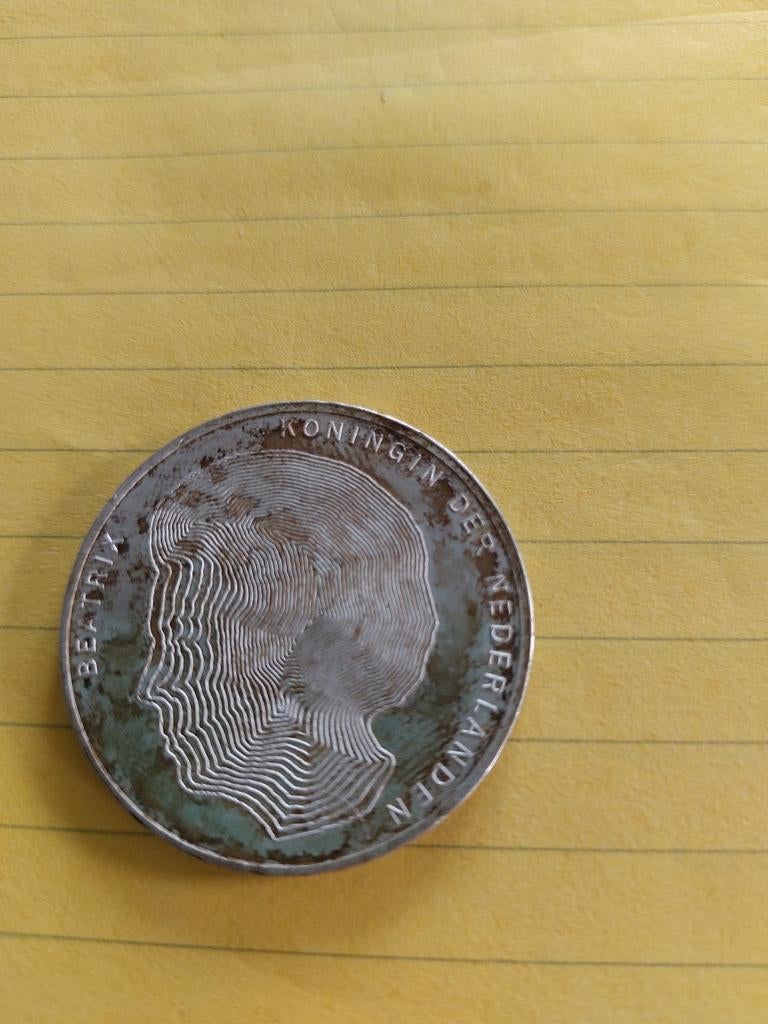 50 gulden zilver 4 koninginnen, Ophalen