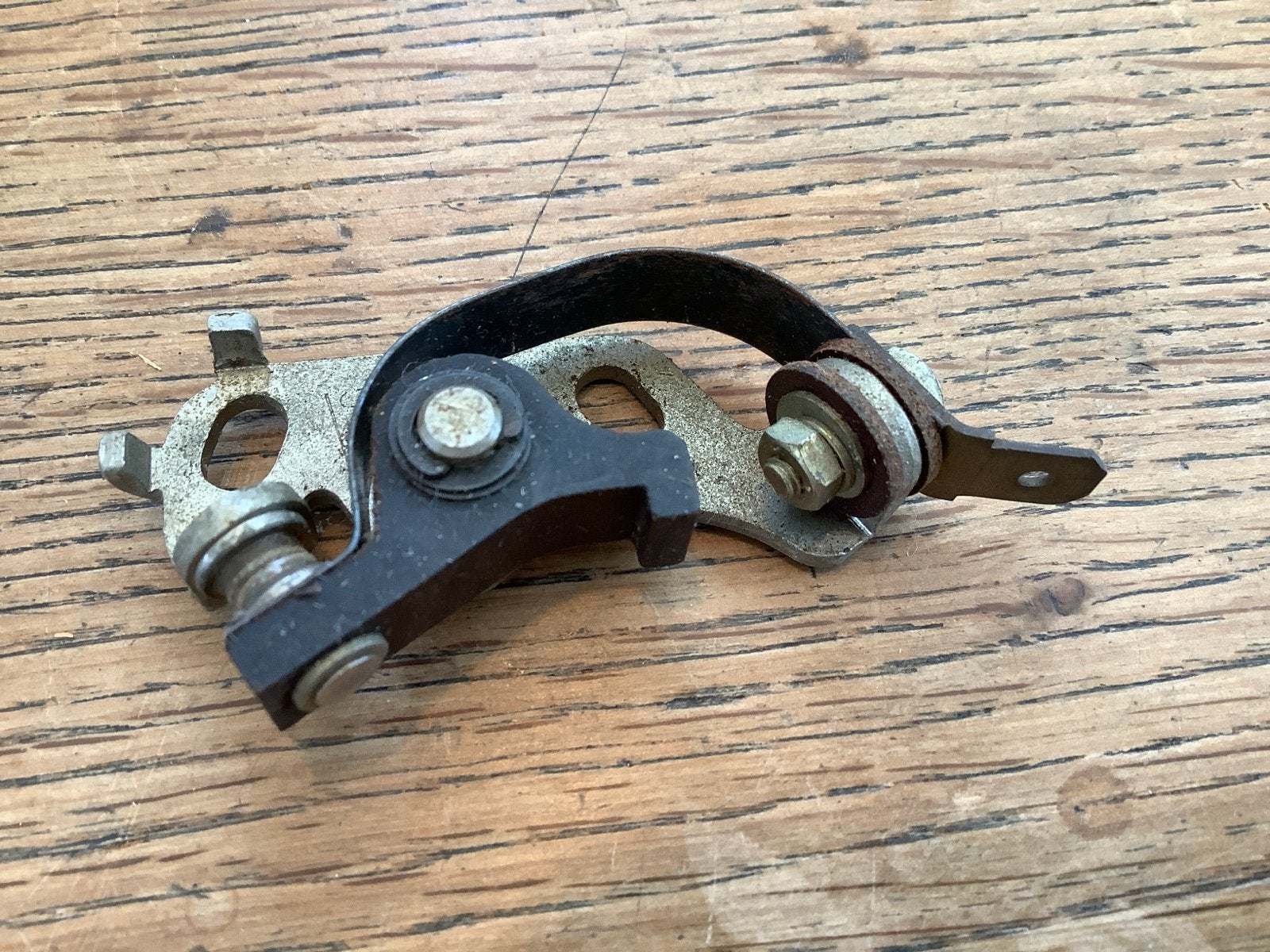Suzuki contactpunten  o.a. GS400, 550, 750.   (Nr. 6), Verzenden