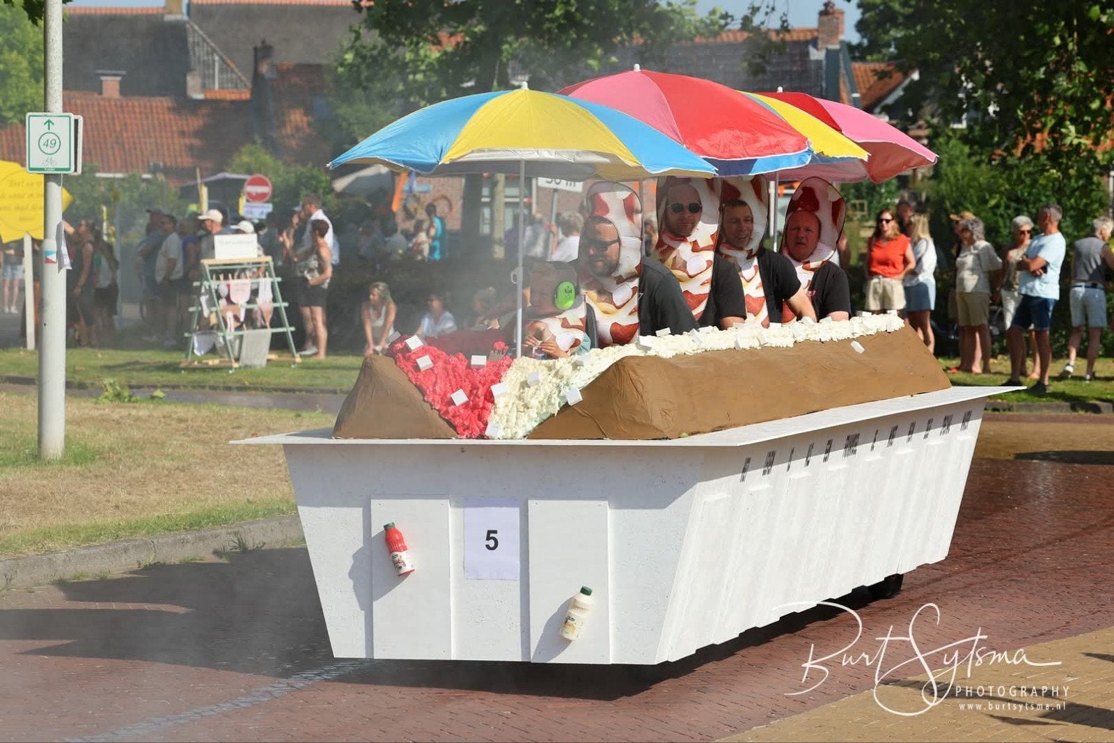 Unieke Praalwagen - Winnaar 1e Prijs Feestwagen, Ophalen of Verzenden, Zo goed als nieuw