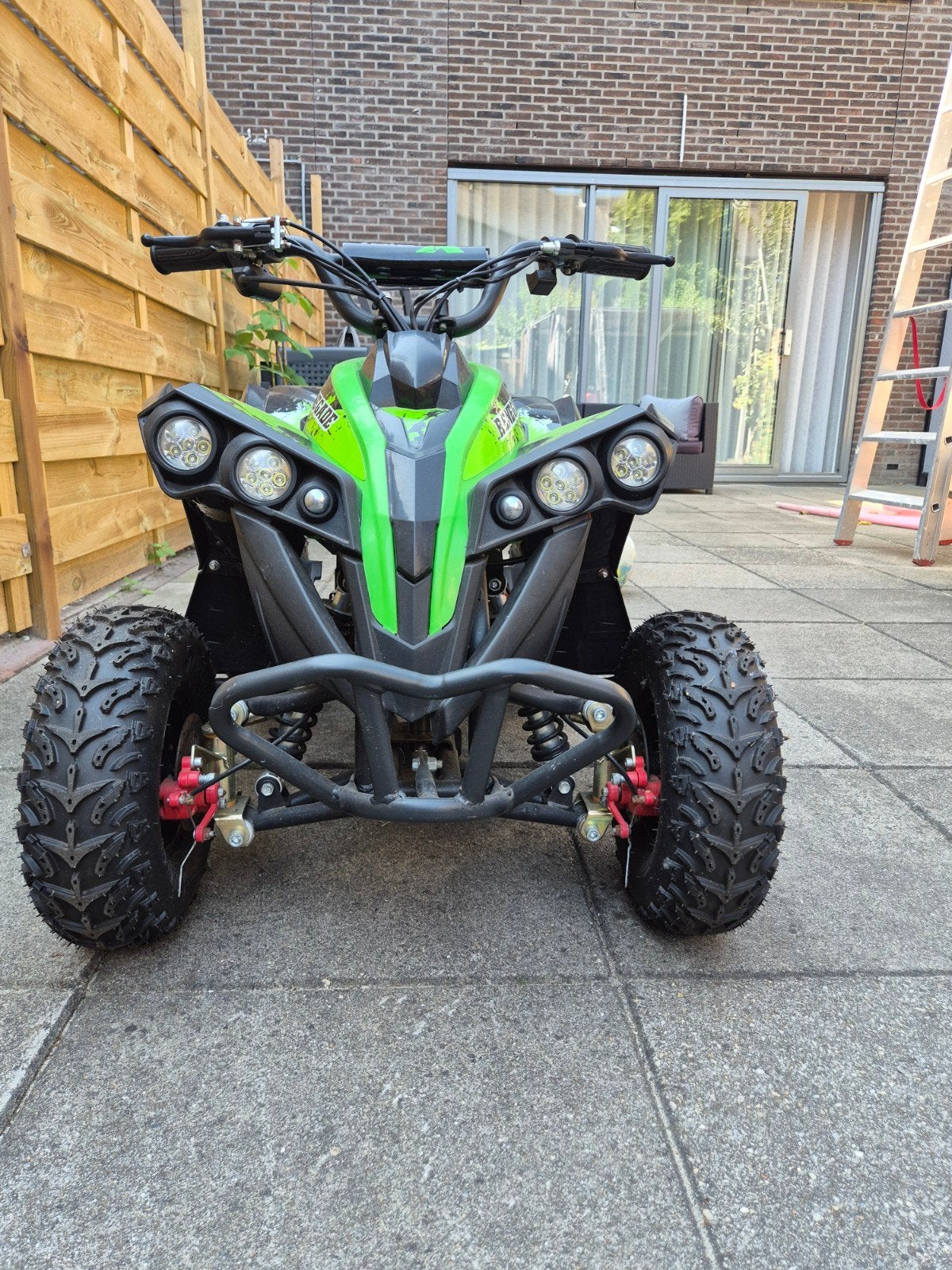 Electrische mini Kinderquad, Ophalen