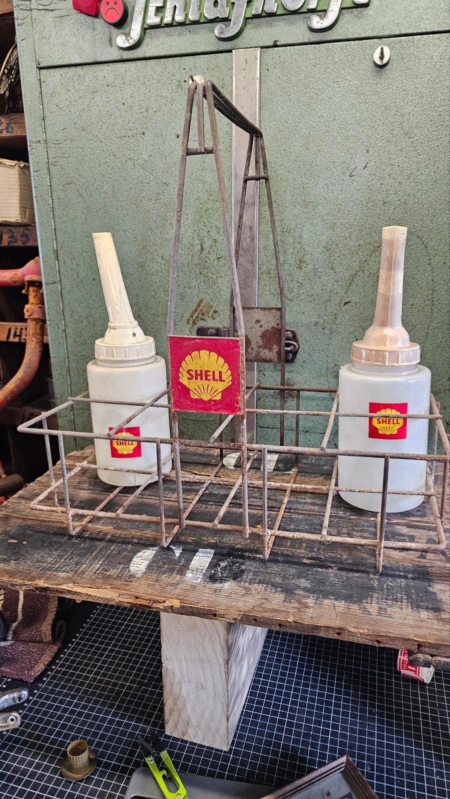 shell olieflessen rek, Verzamelen, Ophalen of Verzenden, Verpakking