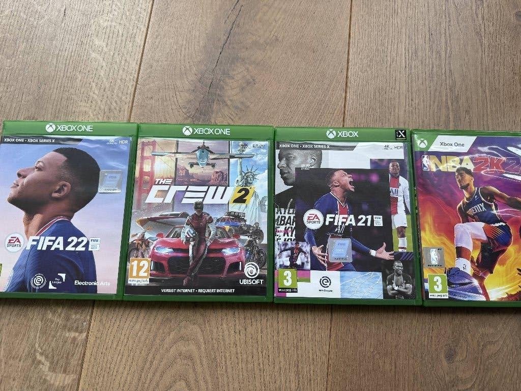 XBOX games (ONE & 360), FIFA 21 FIFA 22 NBA 2K 23 The Crew 2, Gebruikt, 2 spelers, Ophalen of Verzenden, Vanaf 3 jaar