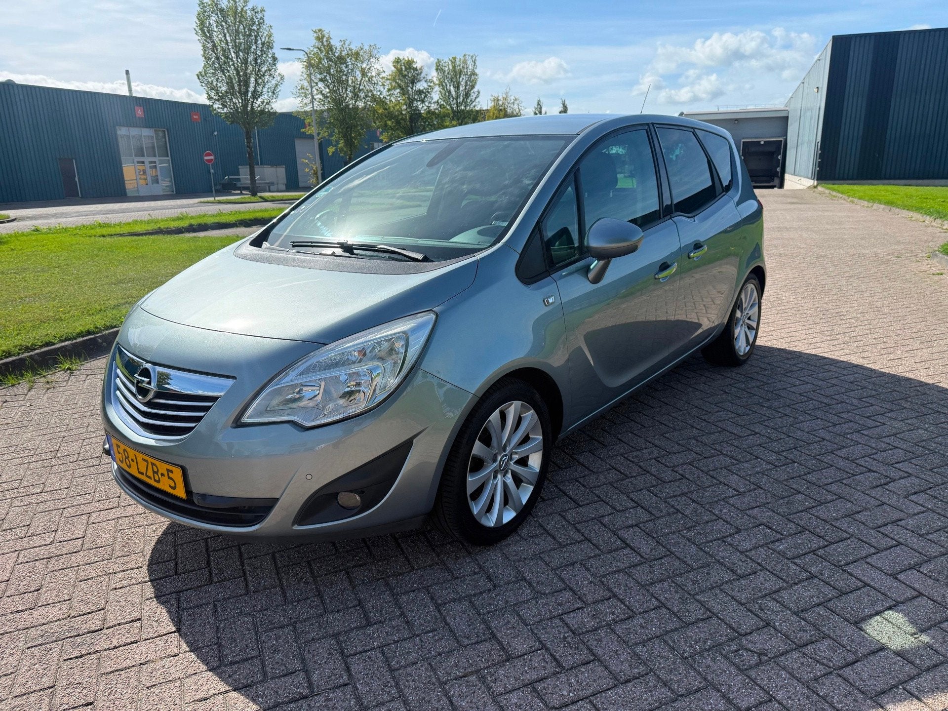 Opel Meriva 1.4 Turbo Cosmo, Auto's, Voorwielaandrijving, Euro 5, 15 km/l, Gebruikt