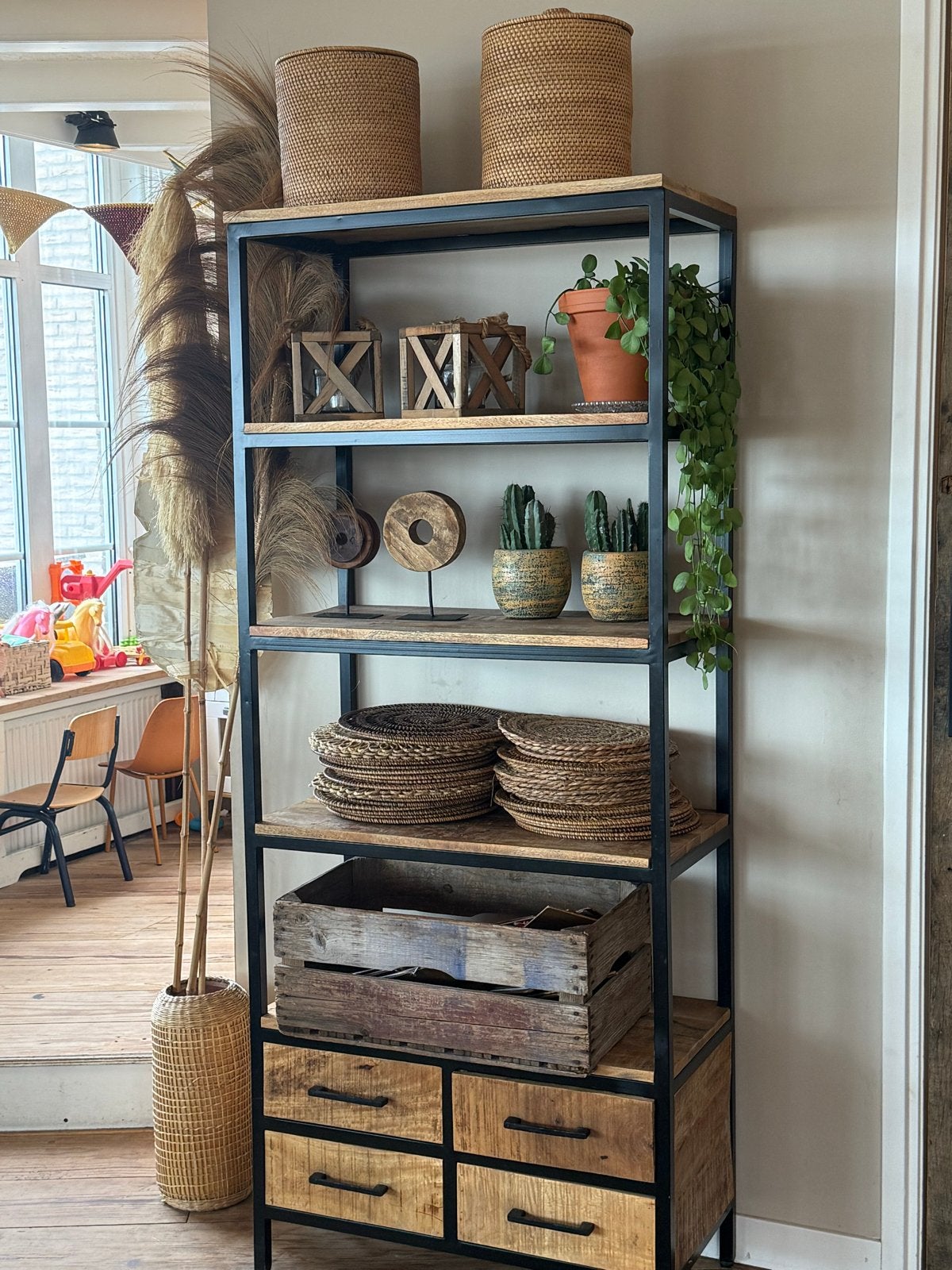 Boekenkast Kyan - Zwart/Naturel - 190x80x40 cm, Ophalen, Gebruikt, 50 tot 100 cm, Met lade(s)