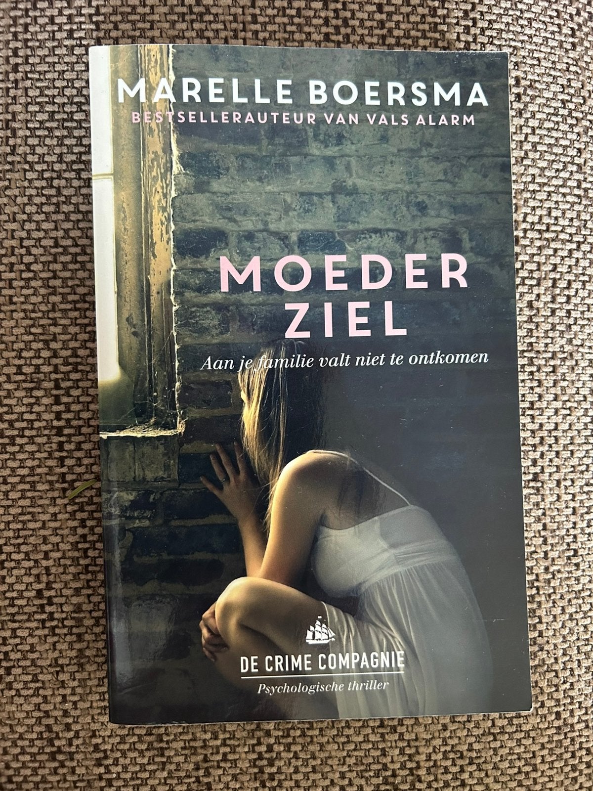 Marelle Boersma boek thriller titel Moederziel, Ophalen of Verzenden, Gelezen, Marelle Boersma, Nederland