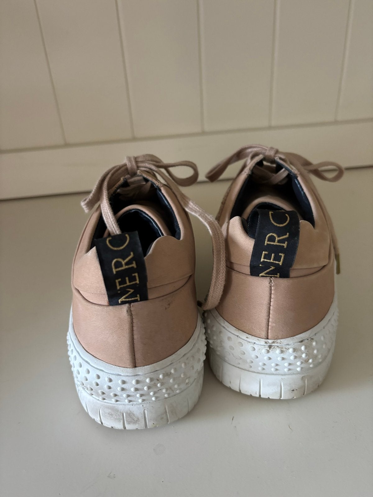 Dames Mercer Amsterdam sneakers mt 39, Ophalen of Verzenden, Zo goed als nieuw, Beige, Sneakers of Gympen