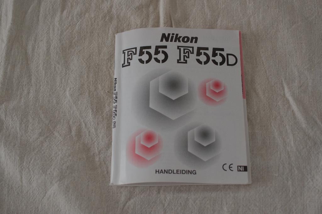 Handleiding Nikon F55, F55D, Camera's, Ophalen of Verzenden, Onbekend, Gelezen