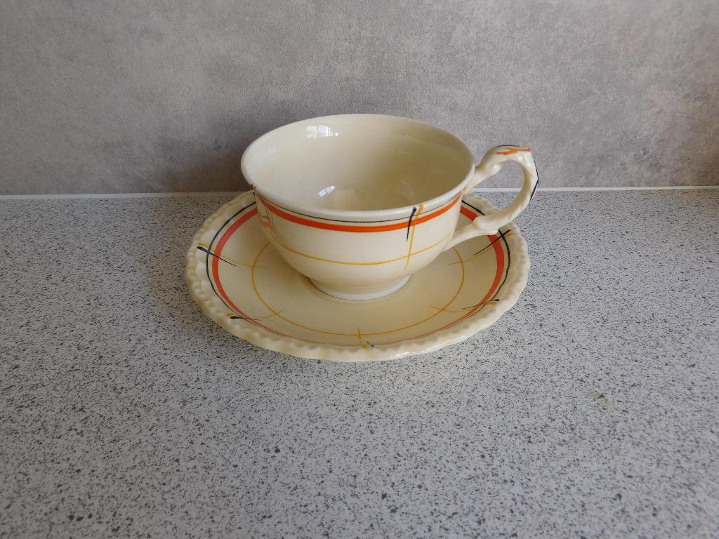 Kop en schotel Creamware Design W.H Grindley & Co, Huis en Inrichting, Keuken | Servies, Ophalen of Verzenden, Zo goed als nieuw