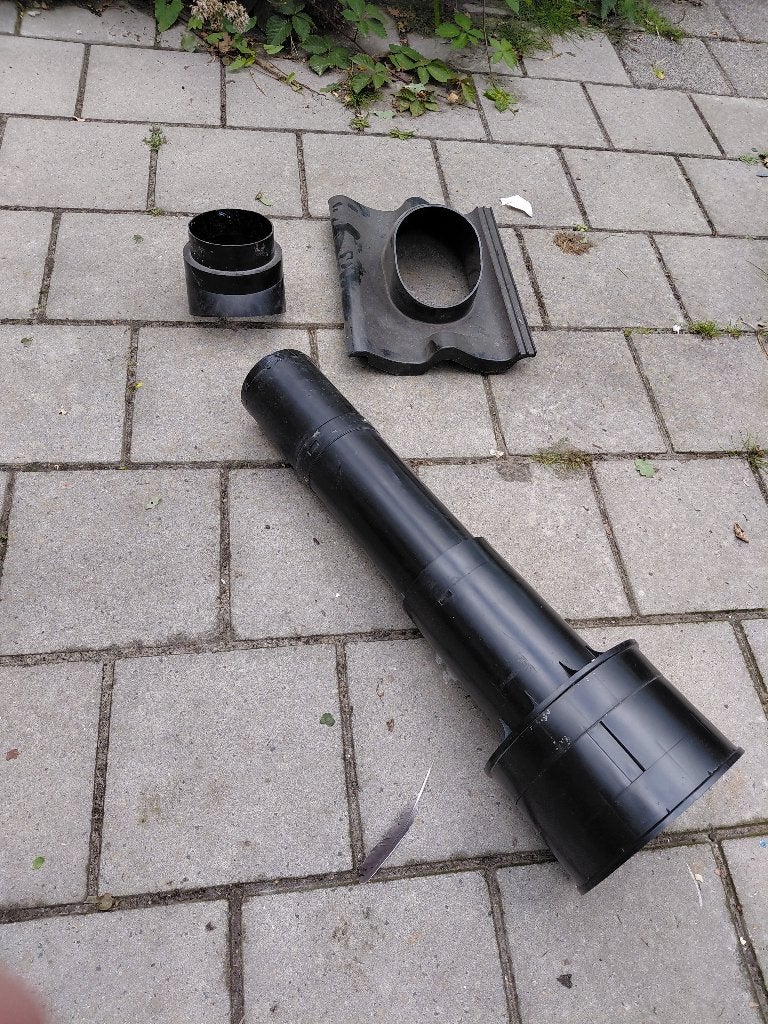 Afvoerpijp op dak voor rook of damp, Ophalen, Gebruikt, Afzuiger