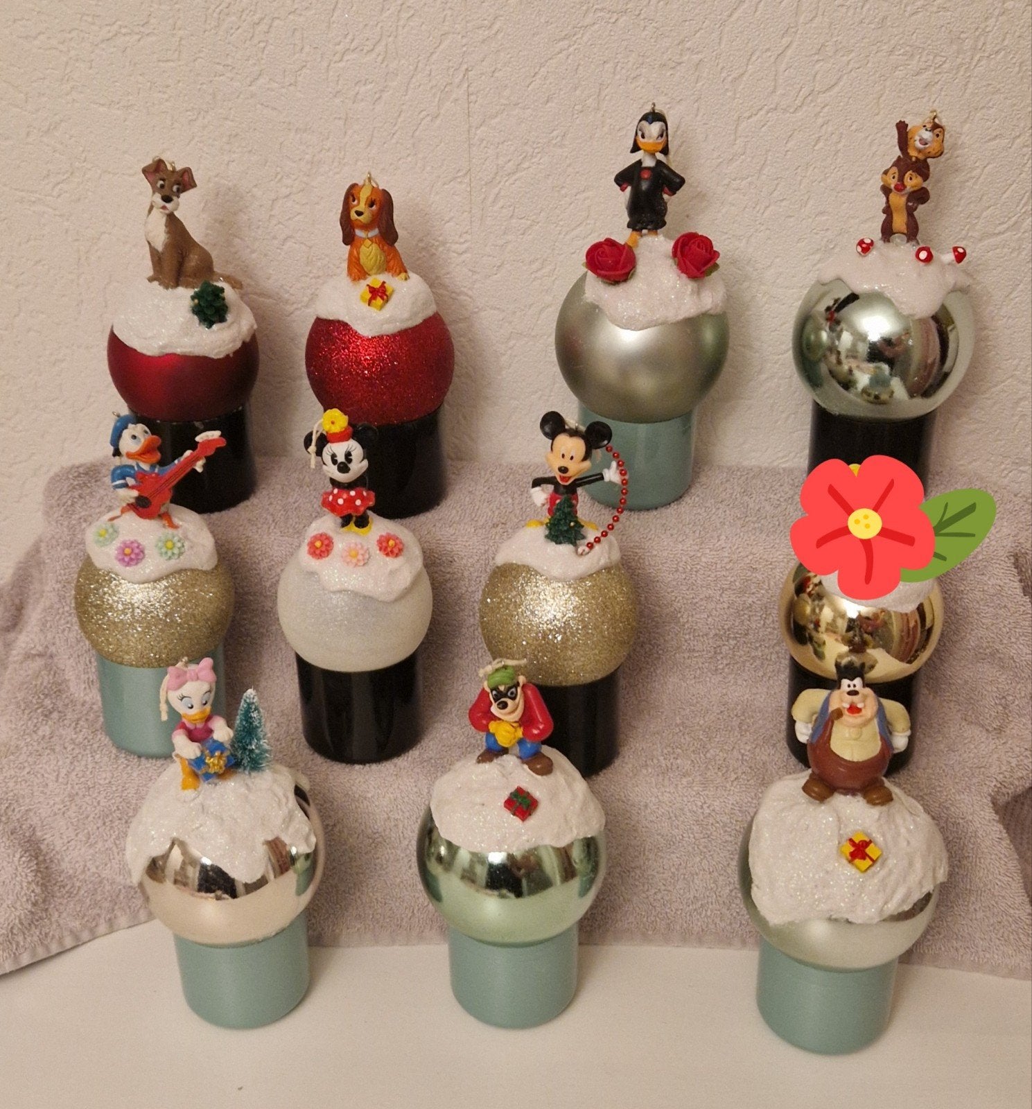 Heel verl Verschillende Disney kerstballen, Verzamelen, Ophalen of Verzenden, Overige figuren, Beeldje of Figuurtje