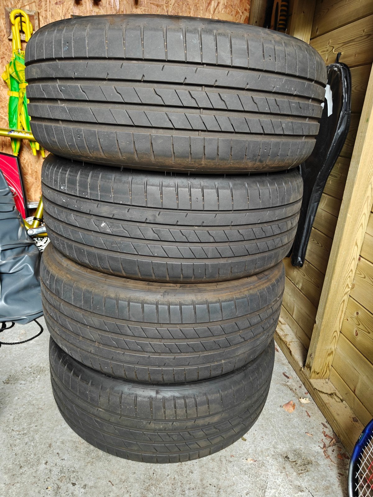 Foto 3 van 4x Hankook iON evo SUV 235/55 ZR18 104W XL T0 – Tesla – DOT