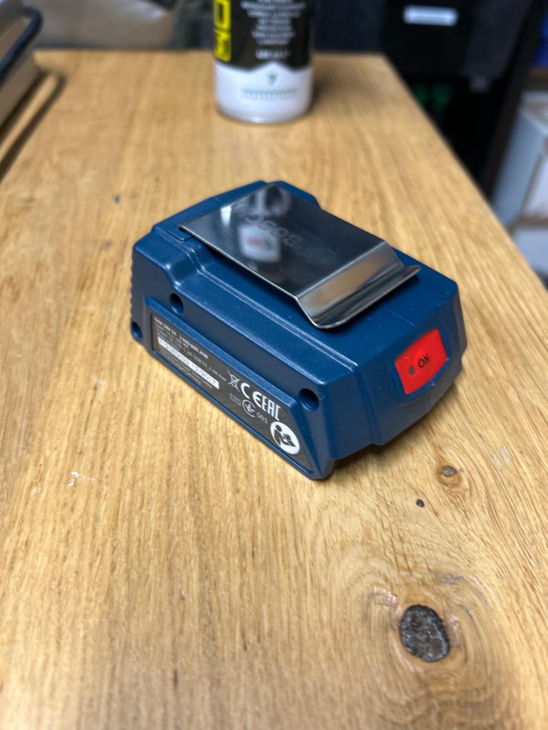 Bosch GAA 18V-24 Professional Accu Adapter USB, Doe-het-zelf en Verbouw, Ophalen of Verzenden, Zo goed als nieuw