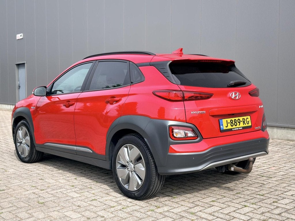 Hyundai Kona EV Comfort 64 kWh Automaat|Carplay|Warmtepomp|D, Auto's, Hyundai, Gebruikt, Met garantie (alle), Automatische klimaatregeling