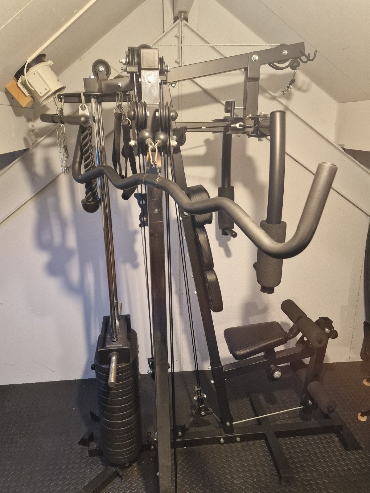 Focus Fitness krachtstation / home gym met 70 kg gewichten, Sport en Fitness, Fitnessapparatuur, Ophalen, Benen, Krachtstation