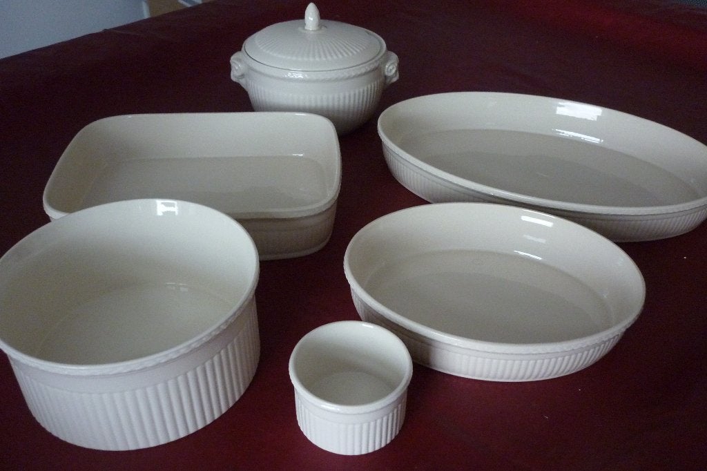 Wedgwood Edme COOKWARE SCHALEN los te koop., Huis en Inrichting, Klassiek, Ophalen of Verzenden, Schaal of Schalen, Zo goed als nieuw