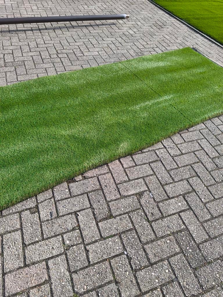 Kunstgras nieuw 130x400 cm, 4 cm hoog, Tuin en Terras, Gras en Kunstgras, Ophalen, Nieuw, Minder dan 10 m², Kunstgras