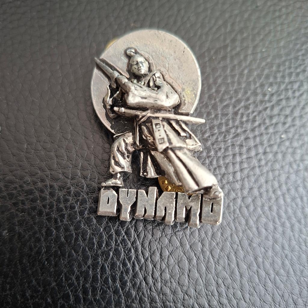 Dynamo open air pin button 1992, Ophalen of Verzenden, Zo goed als nieuw, Overige onderwerpen, Speldje of Pin