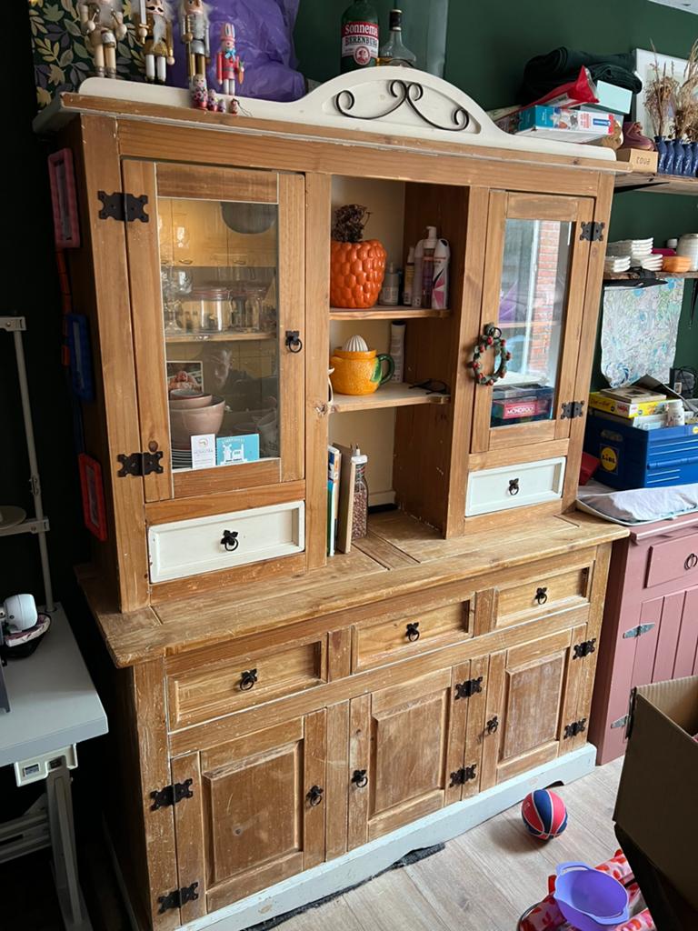 Prachtige landelijke buffetkast, Huis en Inrichting, Kasten | Buffetkasten, Ophalen of Verzenden, Zo goed als nieuw, 50 tot 75 cm